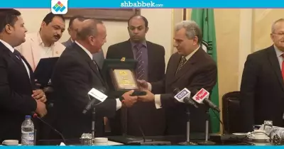 إنشاء مكتب لمحاربة الفساد بجامعة القاهرة