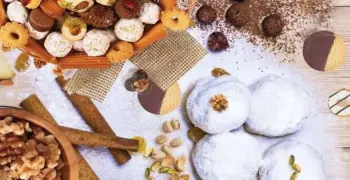 أسعار كحك العيد الدمياطي 2026..  قائمة علب لوكس وإسبيشيال