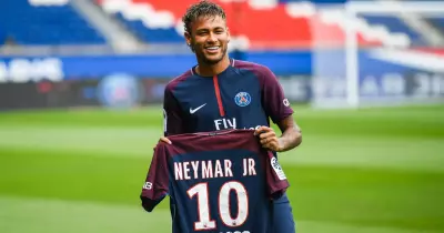 نيمار.. هل يحقق لباريس دوري الأبطال؟