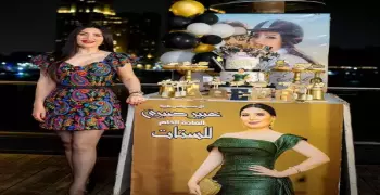 سن عبير صبري الحقيقي وصورها المثيرة في عيد ميلادها