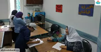 طالب من ذوي الاحتياجات الخاصة ينافس على لجنة الأسر بكلية تجارة القاهرة