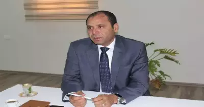 وزير التعليم الليبي يقدم اعتذارا رسميا لطالبة عراقية.. تعرف على السبب