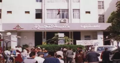 19835 طالباً يؤدون امتحانات الترم الأول في «تجارة بنها»