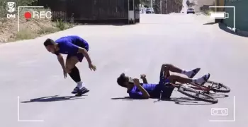 شاهد.. فيديو طريف من معسكر الأهلي في إسبانيا