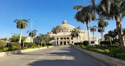 كارت البيانات لتقديم أوراق طلاب حقوق جامعة القاهرة بالعام الجديد 2027