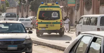 إصابة رئيس لجنة أثناء توجهه لمقر لجنته الانتخابية في حادث بأسوان.. جروح وكدمات