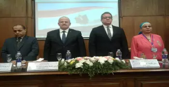 وزير الآثار لأساتذة الجامعات: «اشتغلوا معانا وبلاش إحباط»