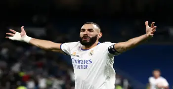 بعد محمد صلاح.. هل سينضم كريم بنزيما لنادي طرابزون التركي؟