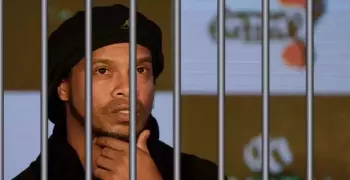 القبض على رونالدينيو في باراجواي