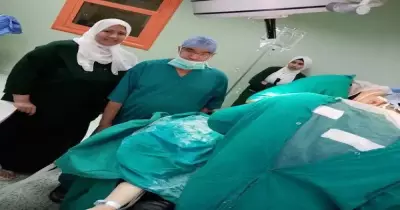 استئصال ورم من رحم سيدة يزن 25 كيلو جرام في بني سويف (صور)