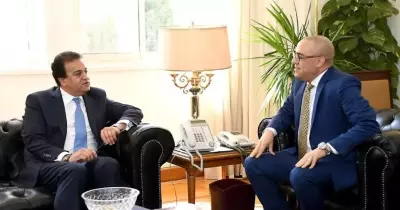 وزير التعليم العالي يحدد موعد بدء الدراسة في جامعتي العلمين والمنصورة الدوليتين