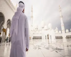 موعد صلاة عيد الفطر 2026-1447 في الإمارات بجميع المدن