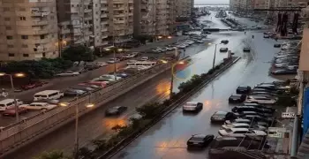 غرق شوارع الإسكندرية.. أمطار ورعد منذ الساعات الأولى (صور وفيديو)