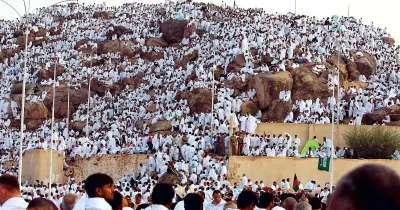 متى يوم عرفة 2026؟.. الإجازات الرسمية قربت والحسابات الفلكية تجيب