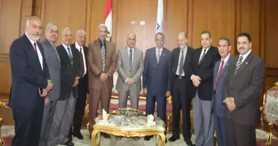 رئيس جامعة كفر الشيخ يستقبل لجنة الجودة بكلية الزراعة
