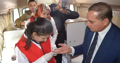 رئيس جامعة سوهاج يشارك في حملة «100 مليون صحة»