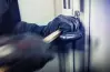 مصاحف وكتب دينية.. شاب يسرق مسجد بالغربية ويثير جدلا