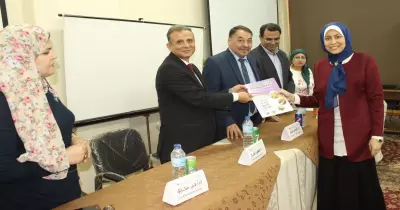 جامعة طنطا تكرم 25 أستاذا اجتازوا دورة المدربين «TOT 1»