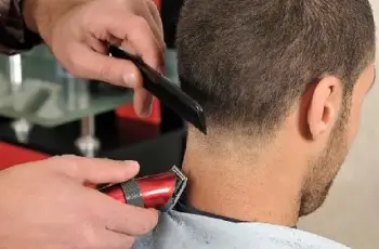 اذا وكلت احد بالضحية هل احلق؟