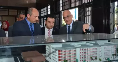 لجنة تقييم مسابقة «أفضل جامعة» تزور أسيوط