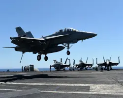 دعم إسرائيلي وحملة تضليل من CIA.. تفاصيل إنقاذ الطيار الأمريكي في إيران