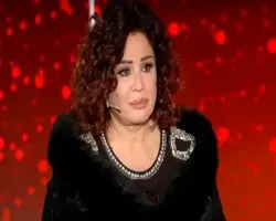 تصريح إلهام شاهين عن الصلاة في العمل.. «الاستوديو مش مكان للعبادة»