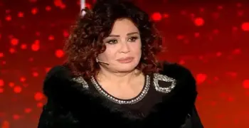 تصريح إلهام شاهين عن الصلاة في العمل.. «الاستوديو مش مكان للعبادة»
