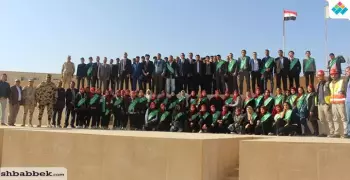 طلاب بجامعة القاهرة يزورون المتحف المصري الكبير (صور)