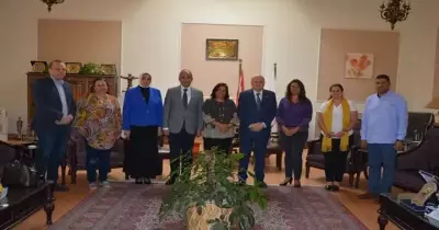 جامعة الزقازيق تستقبل ممثلي الجامعة الأمريكية للتطوير المهني (صور)