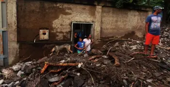 زلزال فنزويلا المدمر.. 30 هزة ارتدادية وارتفاع حصيلة ضحايا إلى 164 قتيلا