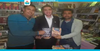 صور| حفل توقيع «ليل القاهرة»، و«سبع عجاف» لطلاب إعلام الأزهر