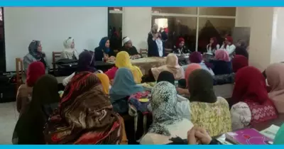 جامعة بني سويف توعي الطالبات بمخاطر الزواج المبكر