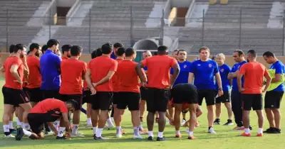 رينيه فايلر يستبعد هذا الثنائي من قائمة الأهلي لمواجهة الإنتاج