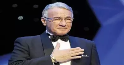 18 معلومة عن الفنان عزت أبو عوف.. خريج «الأزهر»