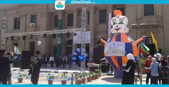 بأسماء الله الحسنى.. بدء احتفال عيد الخريجين بحقوق القاهرة (صور)