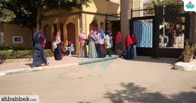 صور| المدن الجامعية بالأزهر تستقبل أوراق تقديم الطلاب المستجدين
