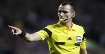 حكم بالدوري السعودي لمباراة الأهلي وبيراميدز.. كثير الإنذارات وركلات الجزاء