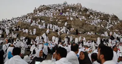 هل جبل الرحمة هو جبل عرفات؟..  توضح الفارق التاريخي والشرعي
