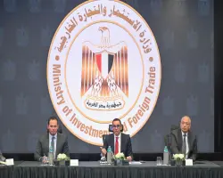 الحكومة تنفي وقف الصادرات إلى دول الخليج.. وميناء سفاجا شكل معبر للمنتجات المحلية