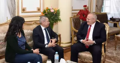 رئيس جامعة القاهرة يبحث سبل التعاون مع جامعات بنما