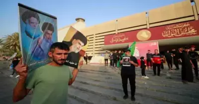 أخبار العراق اليوم.. اقتحام غرفة نوم الرئيس وإعلان حظر التجوال