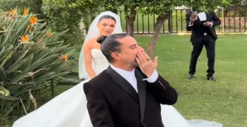 ببدلة كاجوال.. اللقطات الأولى لزفاف هادي الباجوري على عروسته