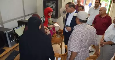 رئيس جامعة سوهاج يتفقد معامل التنسيق بالحرم القديم