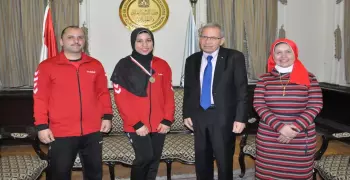 طالبة تحصد المركز الأول عالميا في رفع الأثقال