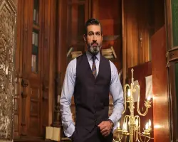 ياسر جلال يعفو عن أحمد ماهر بعد سب والده (فيديو)