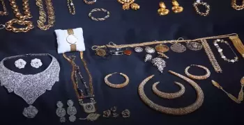 من هو صاحب شقة الزمالك المثيرة للجدل