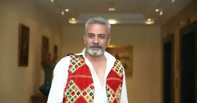 قصة مسلسل عمرة رمضان.. مجموعة من الموظفين بشركة حكومية