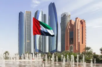 للراغبين بالسفر.. شرط جديد للمصريين للحصول على تأشيرة الإمارات