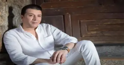 وقع على صخرة.. إصابة مفاجئة لمصطفى كامل في الساحل الشمالي وتطورات حالته الصحية