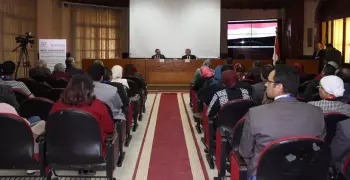 جامعة أكتوبر للعلوم تناقش طرق استخدام التكنولوجيا بالتعليم العالي